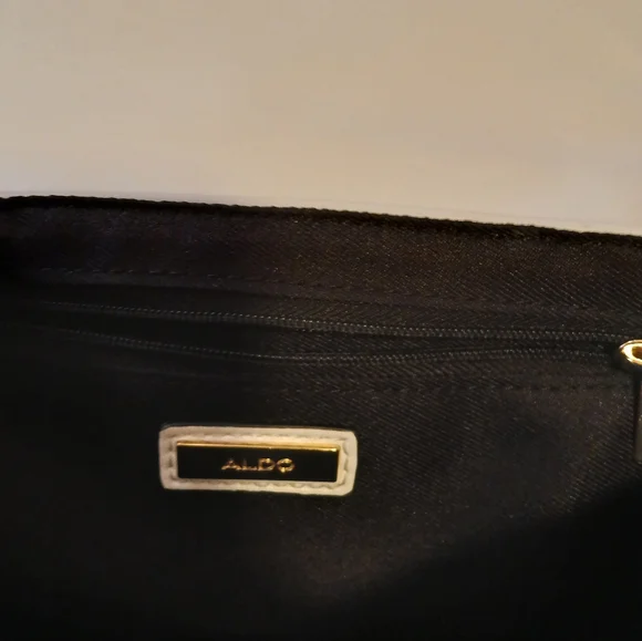ALDO WHITE CROSS BODY BAG - Picture 7 of 9